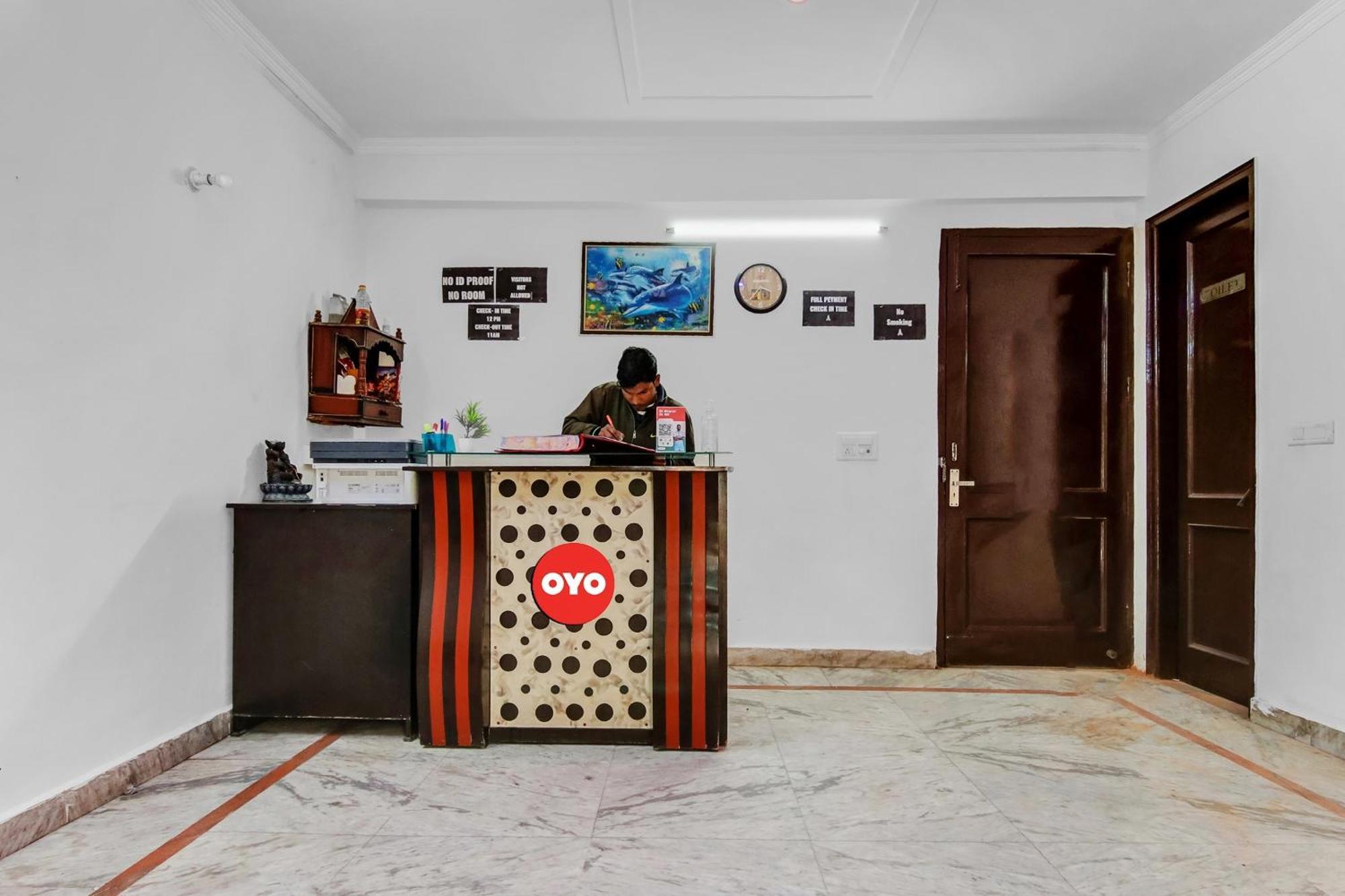 Hotel O Orlov Noida Exterior photo